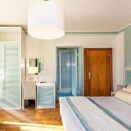 Raffaelli Villino Limoni Bed and breakfast